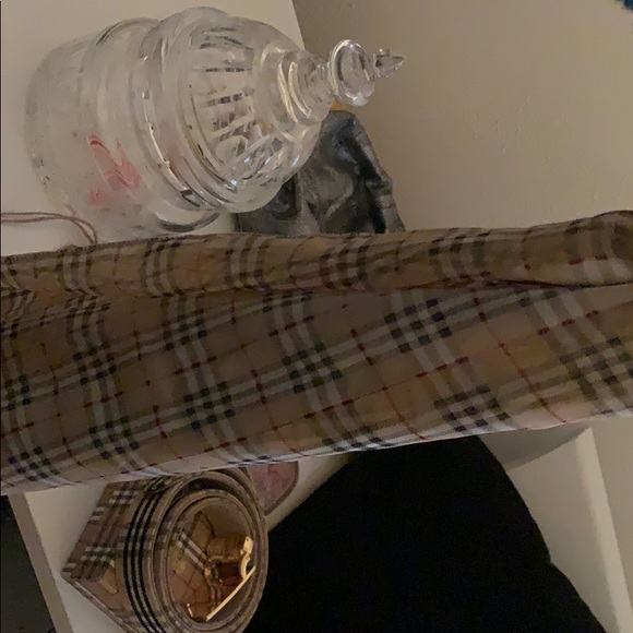 scarf - Picture 1 of 1